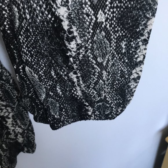 Michael Michael Kors Snake Print Blouse - Picture 4 of 4
